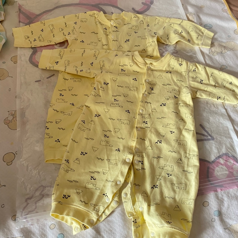 2 PC Yellow Baby Rompers with Animal Print Size 80